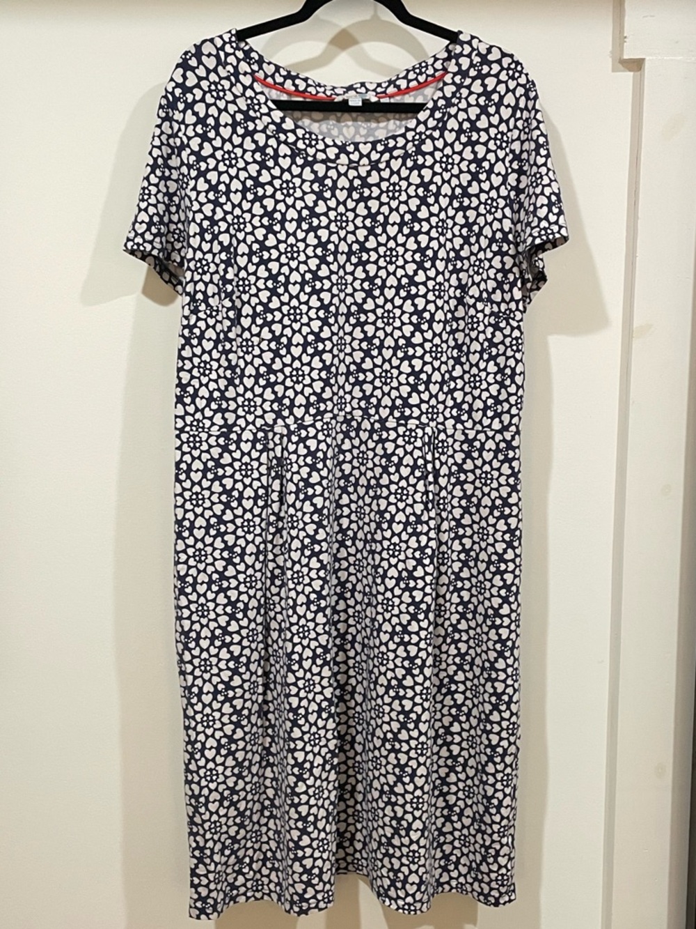 Boden Navy and White Floral Midi Dress